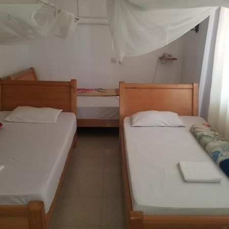 Hotel Buffalo Moshi Luaran gambar